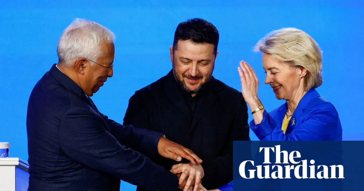 Ukrainian President Volodymyr Zelenskyy with European Council President Antonio Costa and European Commission President Ursula von der Leyen at a Brussels press conference