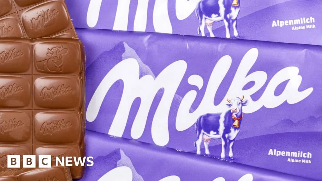 A Milka Alpenmilch chocolate bar in its purple wrapper, used to illustrate the Bremen court ruling over the product’s reduction from 100 grams to 90 grams